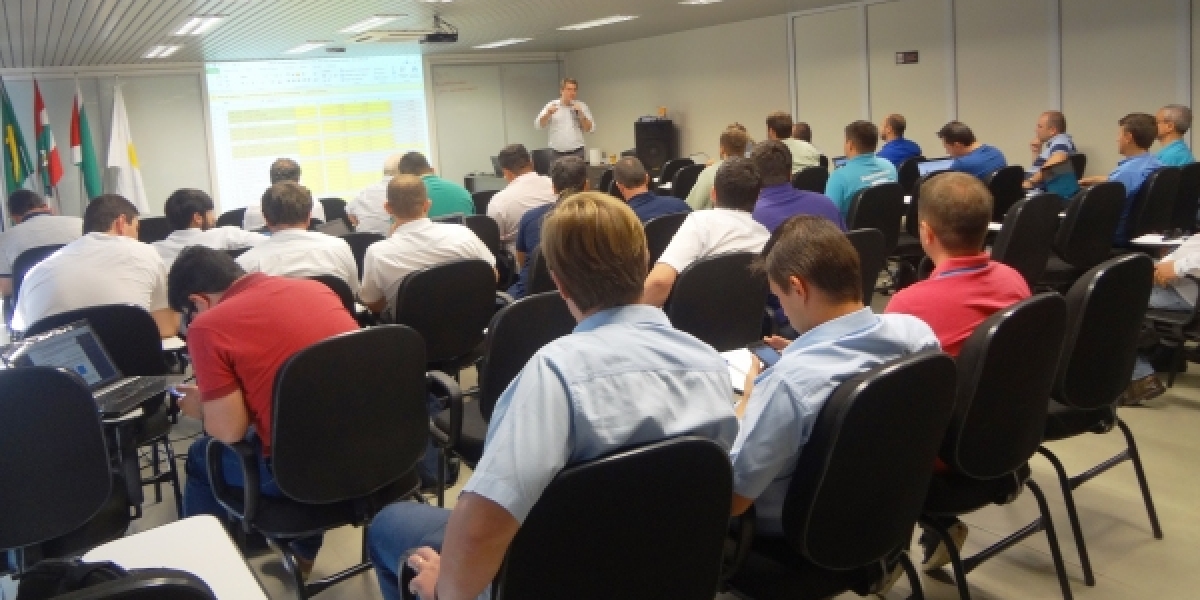 COOPERA promove Workshop do Grupo de Regulação do Sistema FECOERUSC