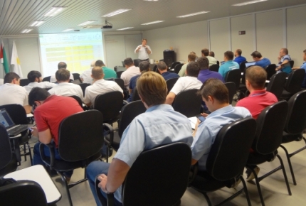 COOPERA promove Workshop do Grupo de Regulação do Sistema FECOERUSC