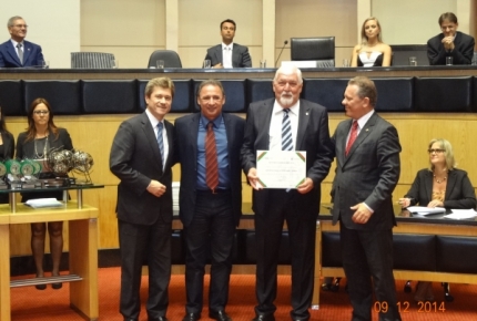   COOPERA recebe Premio de Responsabilidade Social da Assembleia Legislativa  